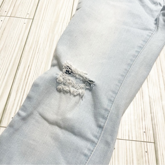 Girl's Jeans - Picture 10 of 16